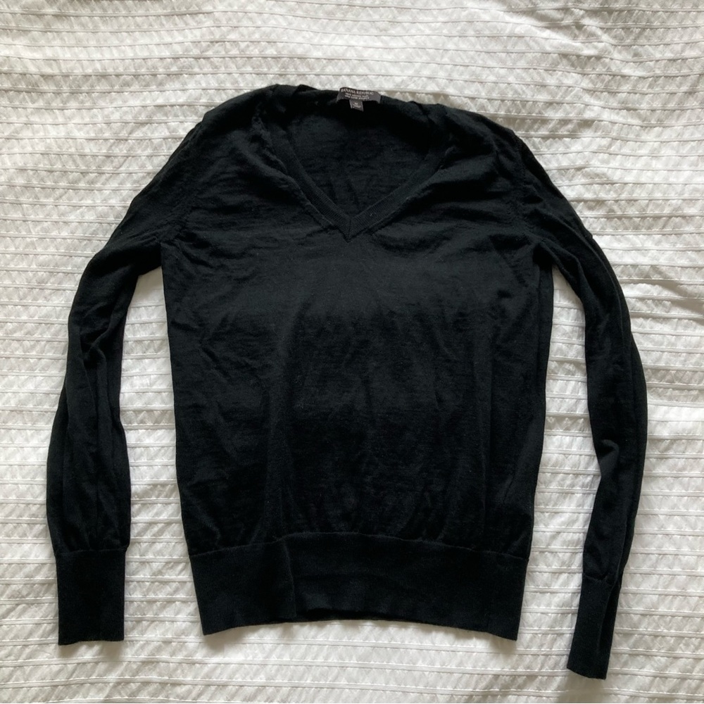 Banana Republic Washable Merino Wool V-Neck Sweater